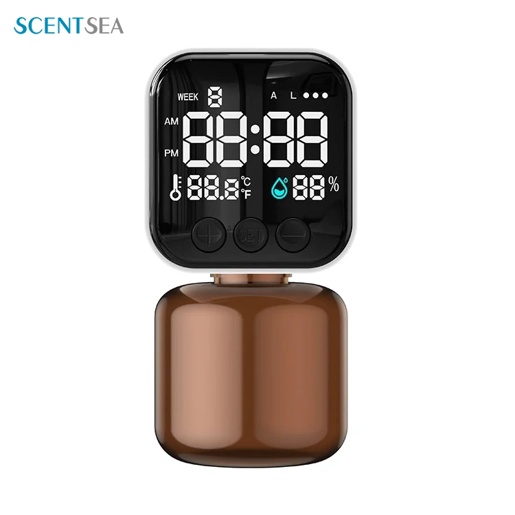 Branchez la machine à air parfumée pour la maison